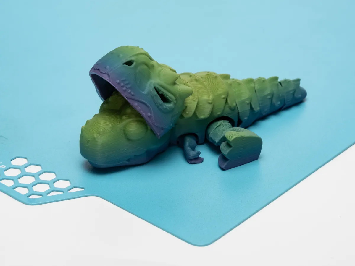 Armored T-Rex Articulated, photo 3 of 4 - Armored T-Rex Articulated Fidget & Sensory Toys
