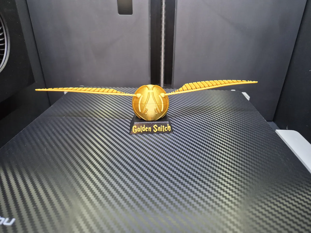 Harry Potter Golden Snitch mit Geheimfach, photo 3 of 4 - Harry Potter Golden Snitch mit Geheimfach Props & Cosplay