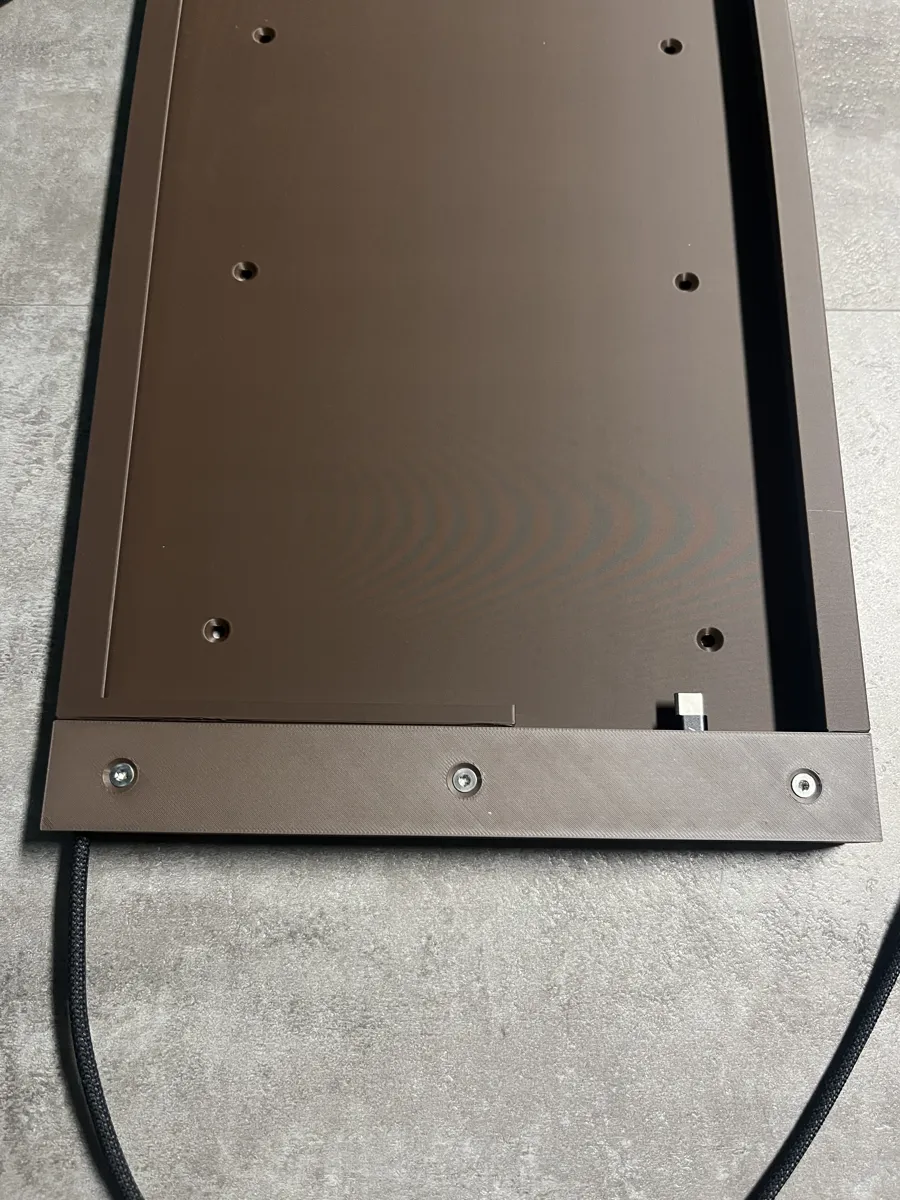 MacBook Air Under Desk Dock - 13 Zoll, photo 3 of 4 - MacBook Air Under Desk Dock - 13 Zoll Mobile & Device Accessories