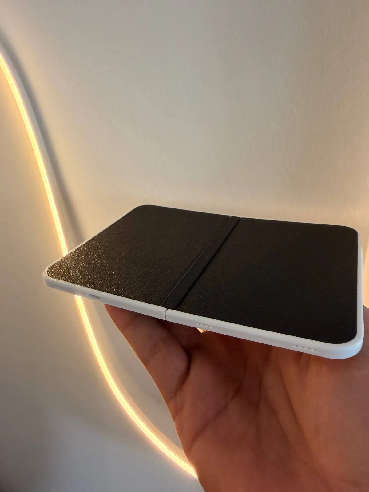 iPhone 18 Duo, photo 4 of 4 - iPhone 18 Duo Hobby & DIY