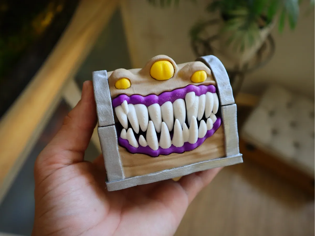 working mimic chest (with double bottom)