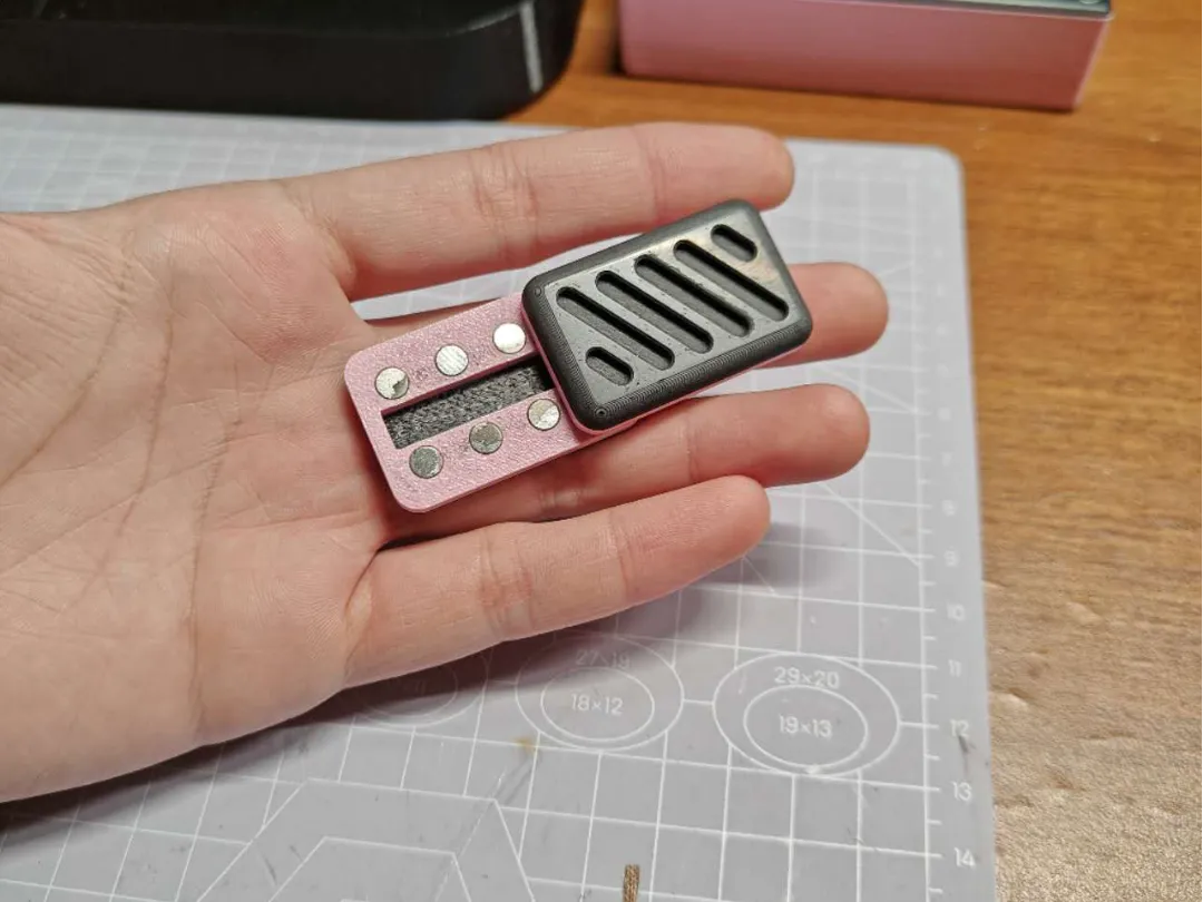 EDC magnetic fidget slider - Other Toys & Games, in stock in India