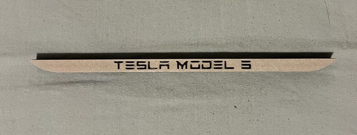 Tesla Support for Phone | Iphone charger, photo 3 of 4 - Tesla Support for Phone | Iphone charger Mobile & Device Accessories