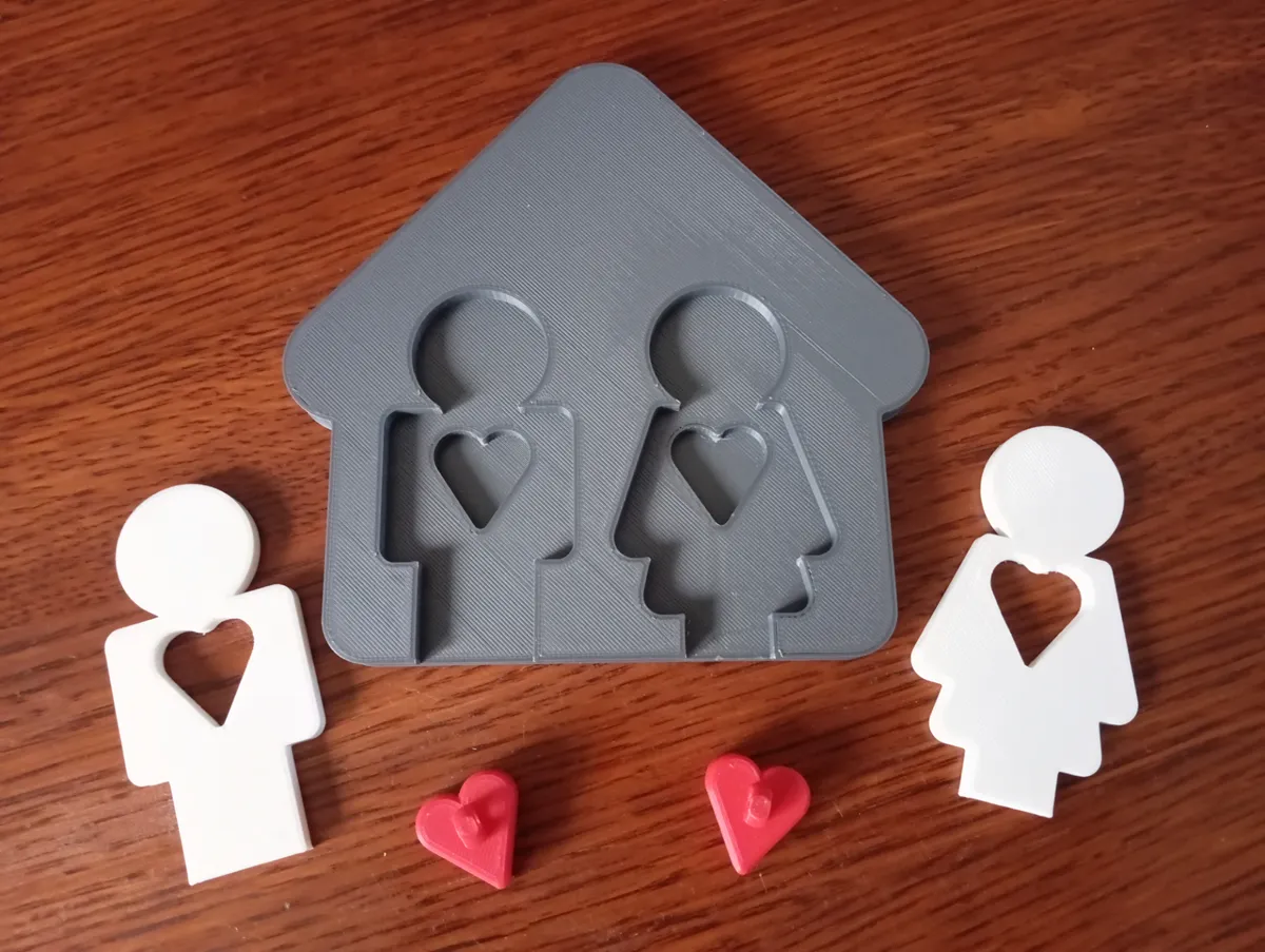Couple key hanger with hearts, photo 4 of 4 - Couple key hanger with hearts Storage & Organisation