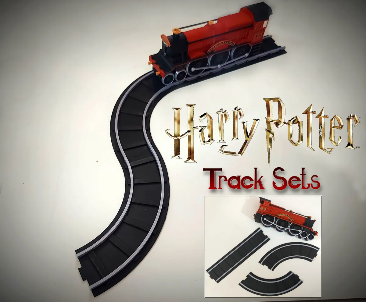 Harry Potter Train - Hogwarts Express, photo 4 of 4 - Harry Potter Train - Hogwarts Express Figurines & Collectibles