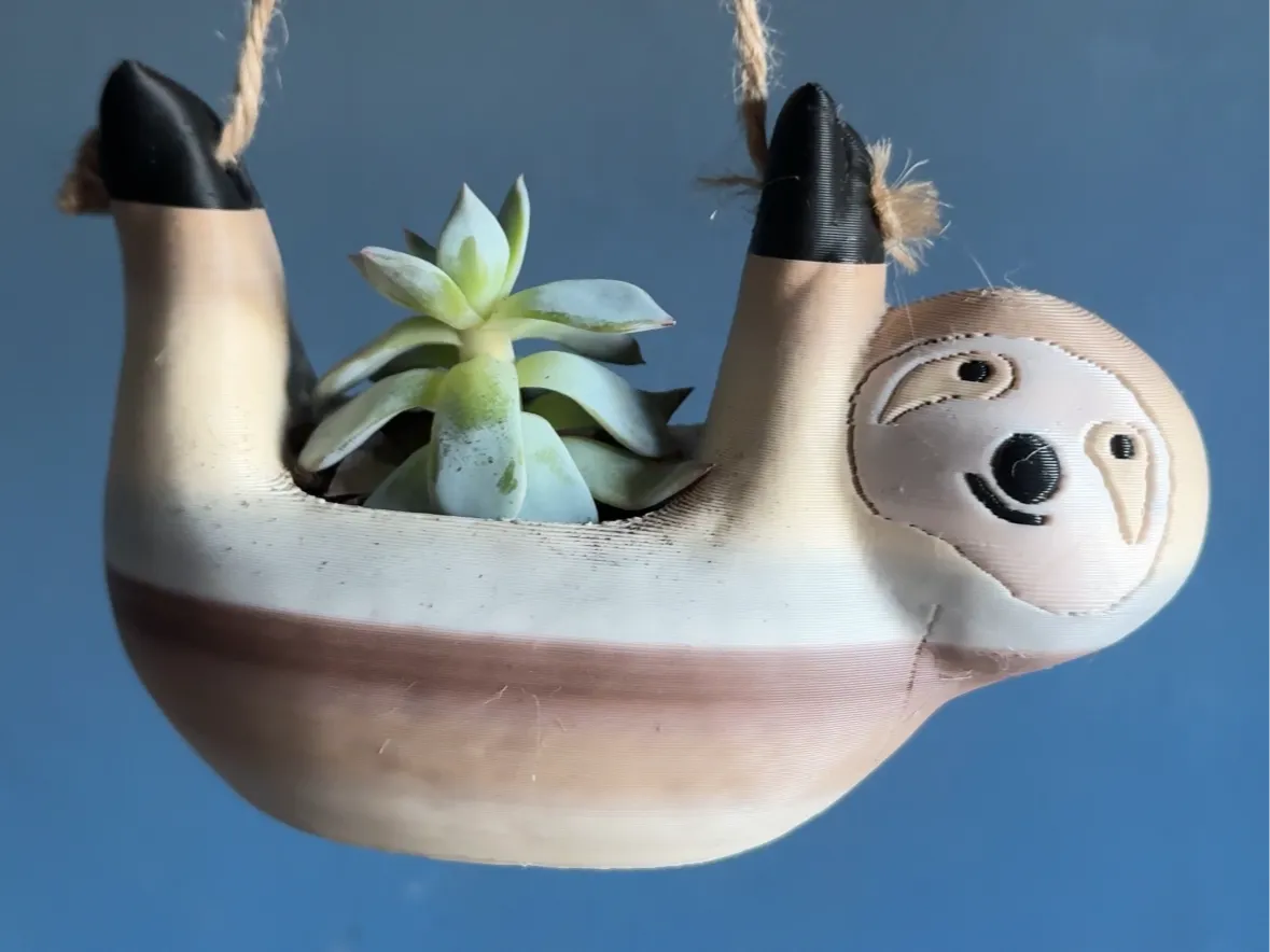 SLOTH PLANTER
