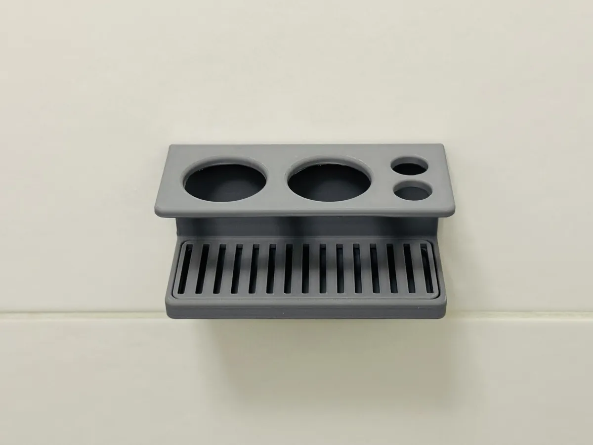 Electric Toothbrush Wall Holder with Drip Tray, photo 3 of 4 - Electric Toothbrush Wall Holder with Drip Tray Garden & Outdoor