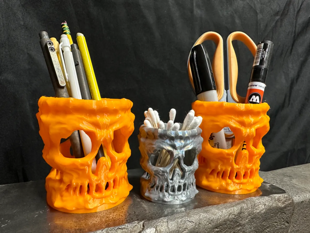Swab Guardian Pen Holder Organizer Skull Sculpture, photo 3 of 4 - Character Pen Stands, storage