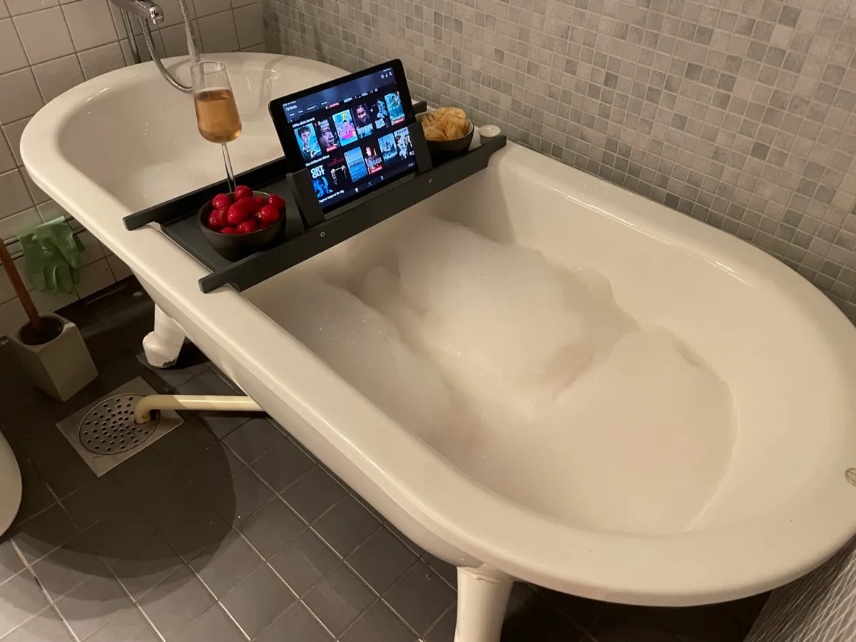 Bathtub table with foldable iPad stand, photo 2 of 4 - Bathtub table with foldable iPad stand Household