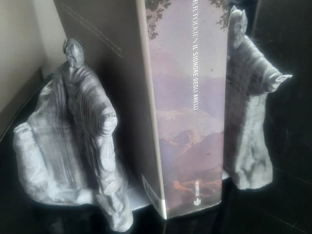 LOTR Argonath Book-Ends - Character Bookends, in stock in India
