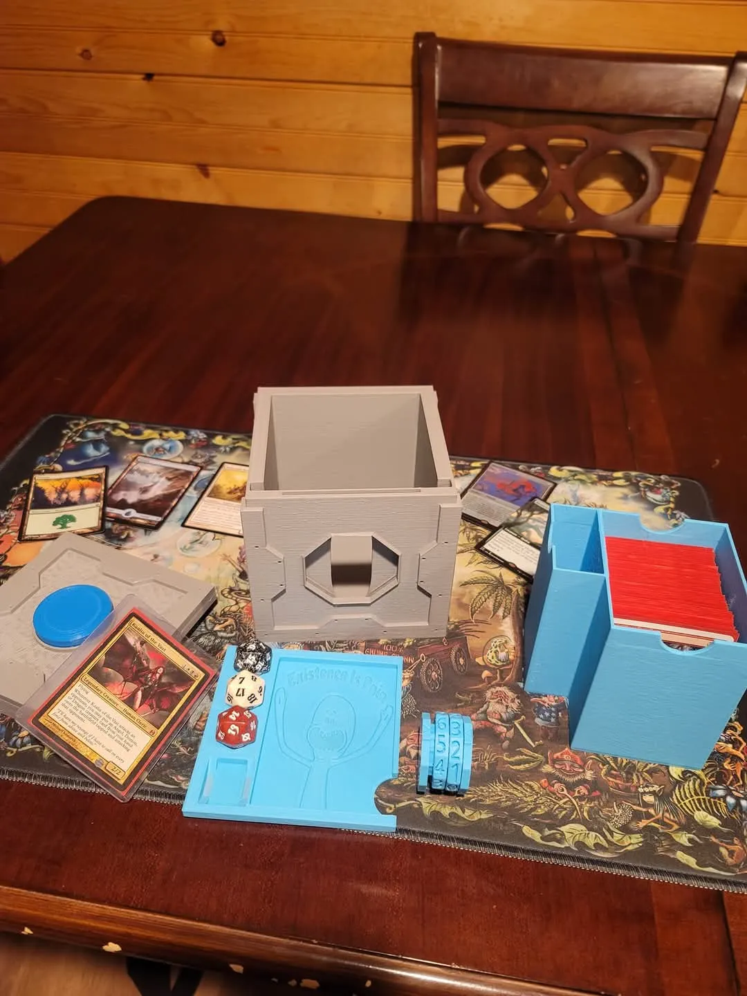 Meseeks Deck Box, photo 2 of 3 - Meseeks Deck Box Toys & Games