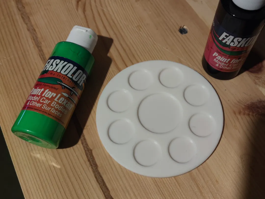 Mini Paint palette for Scale modeling