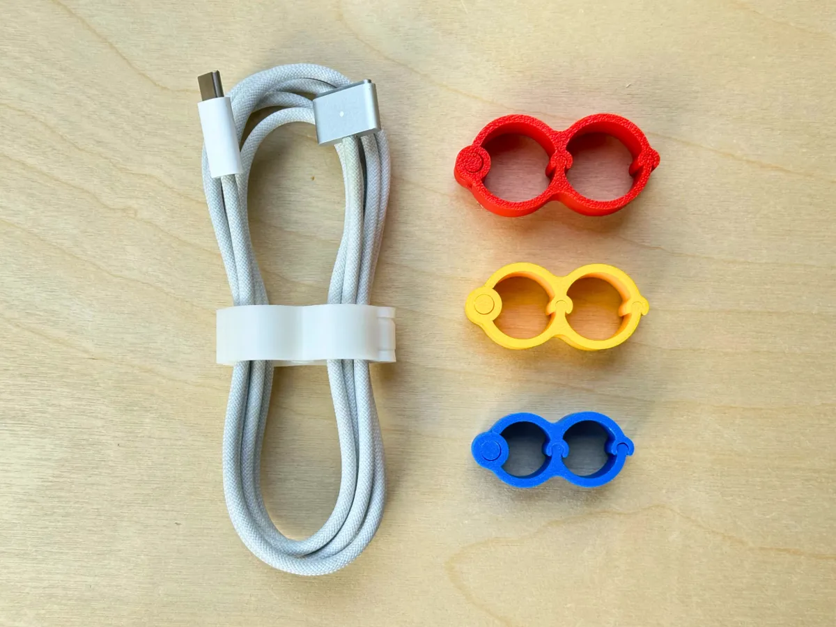 Cable Organizer / Snap Cable Clip, photo 4 of 4 - Cable Organizer / Snap Cable Clip Mobile & Device Accessories