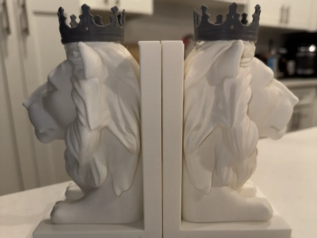 LION BOOK ENDS
