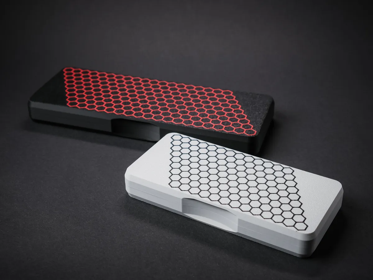Hexagon Pattern Pencil Case, photo 2 of 4 - Hexagon Pattern Pencil Case Desk & Office