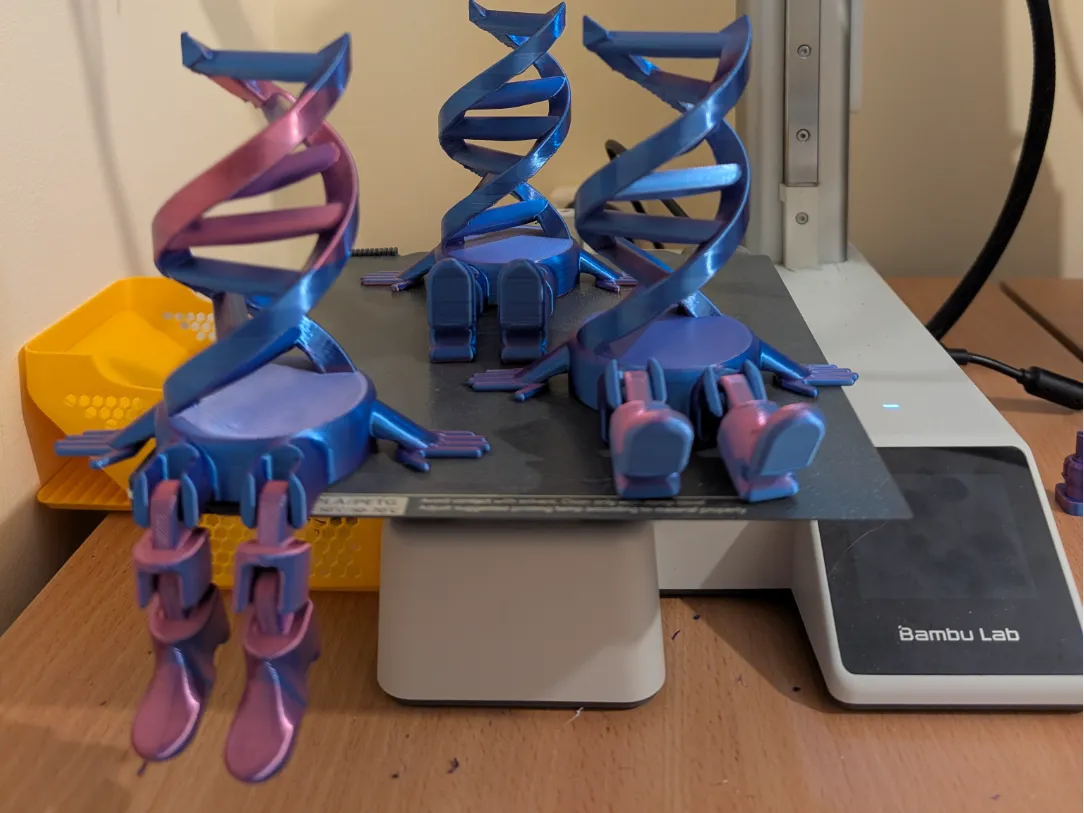 Double Helix Desk Toy