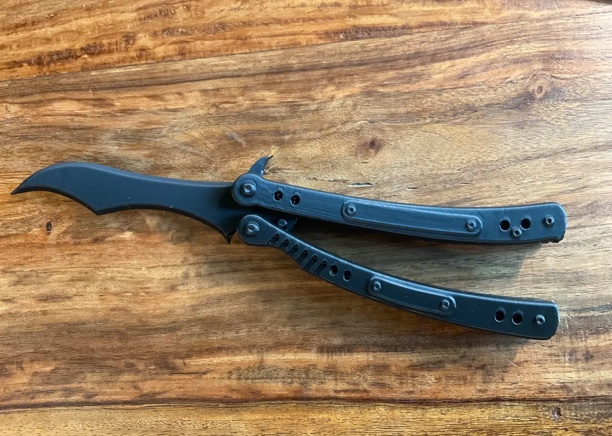 butterfly knife, photo 3 of 4 - butterfly knife Props & Cosplay