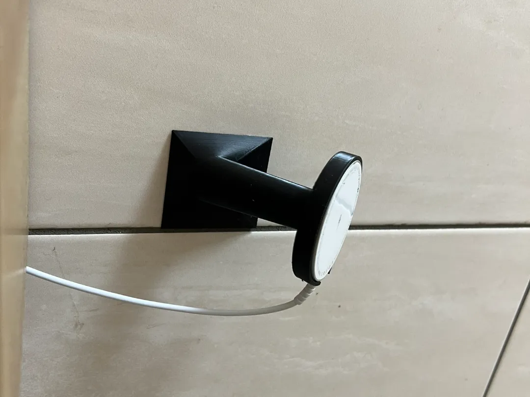 Magsafe Wall mout straight - MagSafe Stands & Mounts, in stock in India