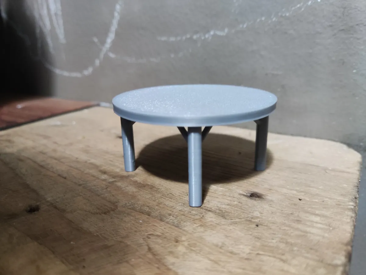 Miniature Table, photo 2 of 3 - Miniature Table Miniatures