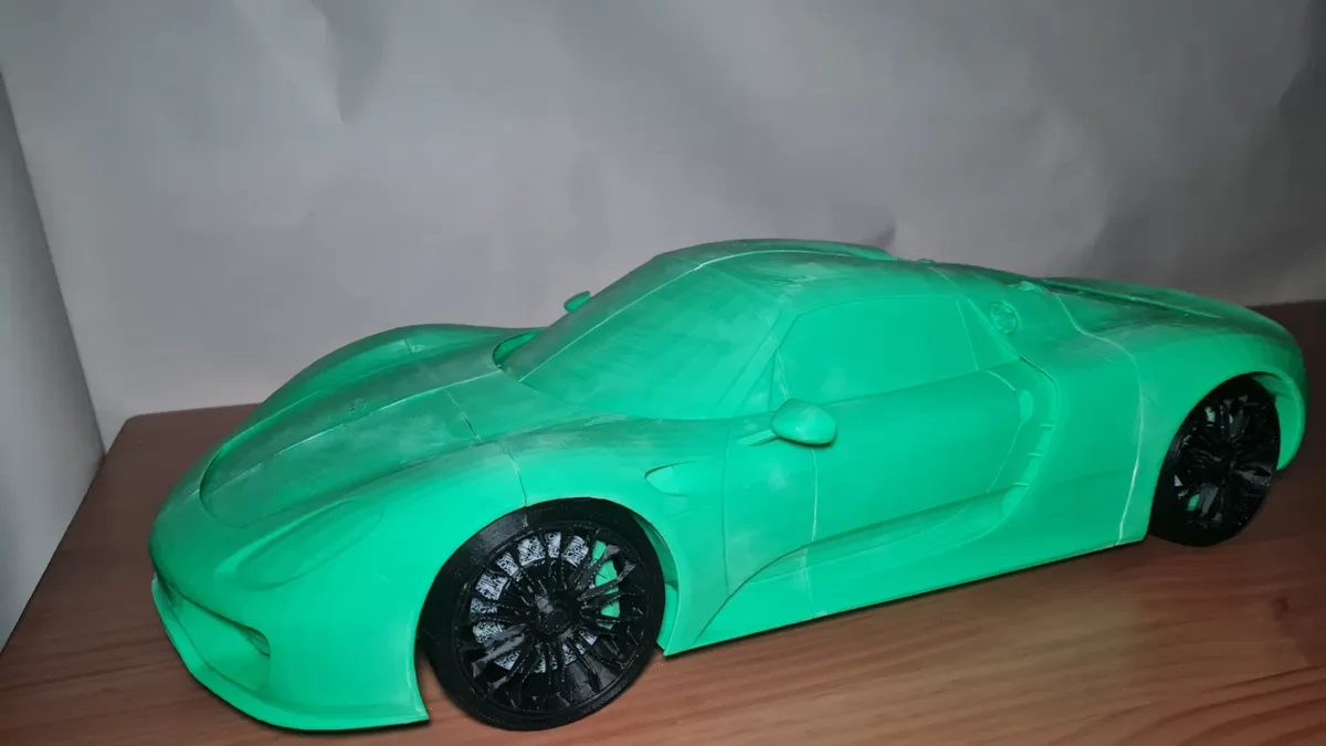 60cm Porsche 918 Spyder 1:8 2014, photo 2 of 4 - 60cm Porsche 918 Spyder 1:8 2014 Hobby & DIY