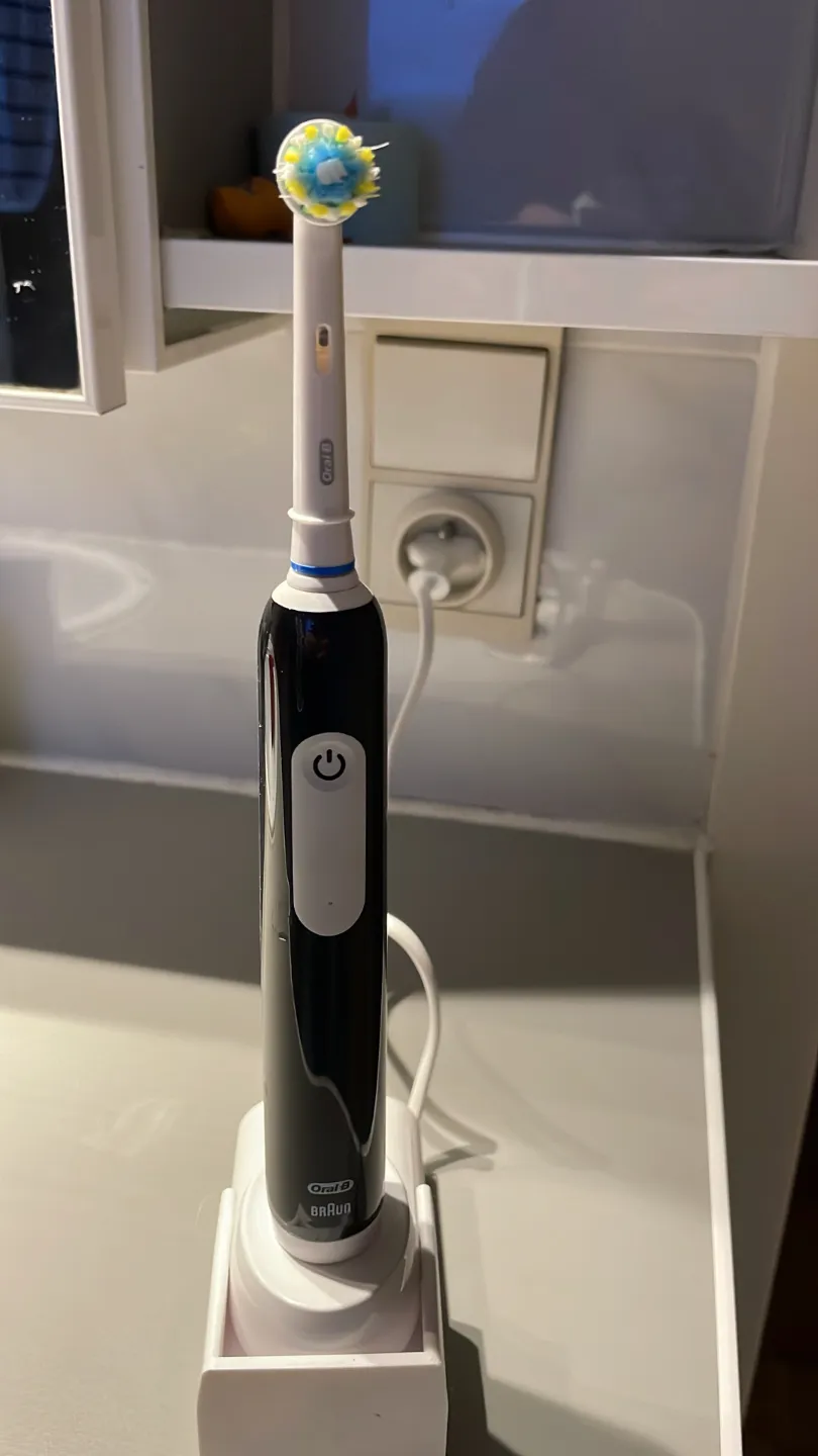 Oral B Charger Holder, photo 4 of 4 - Oral B Charger Holder Household
