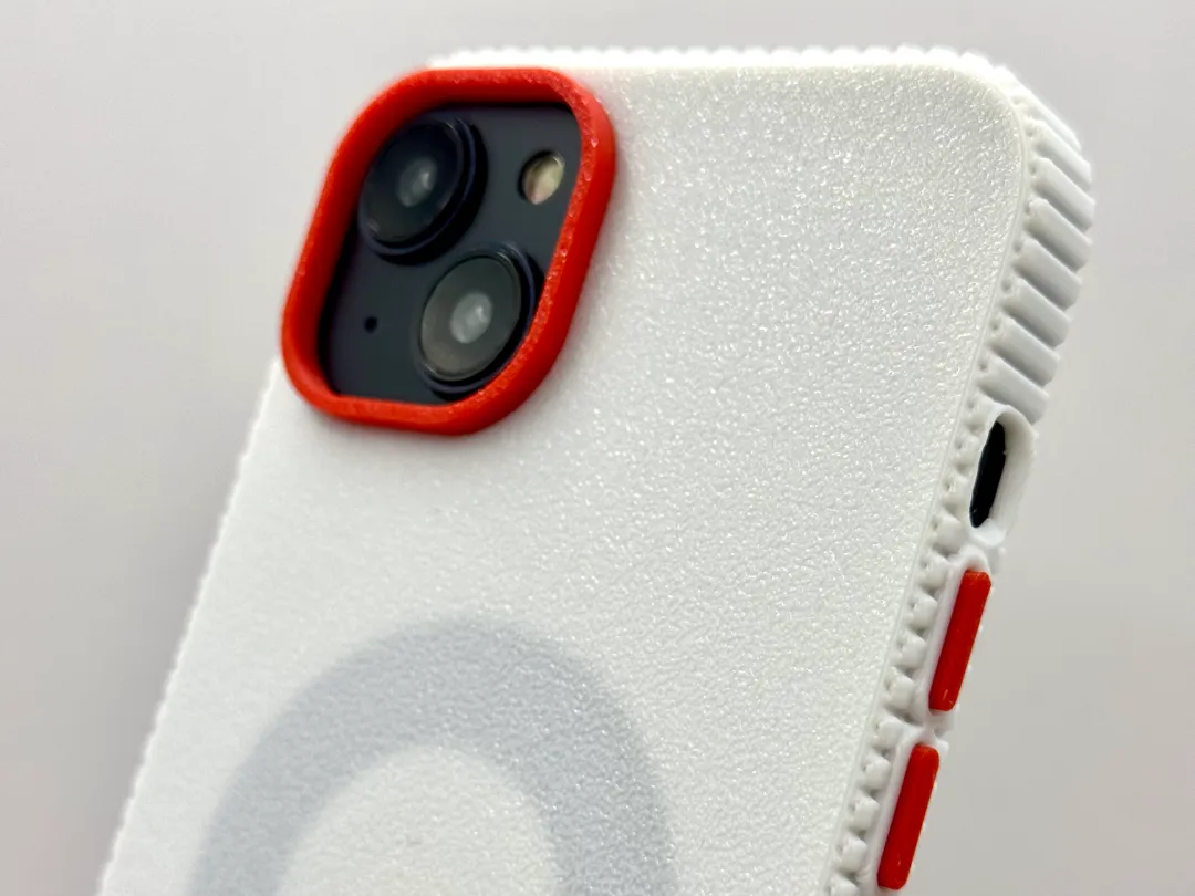 iPhone 14 Plus Zigzag Case
