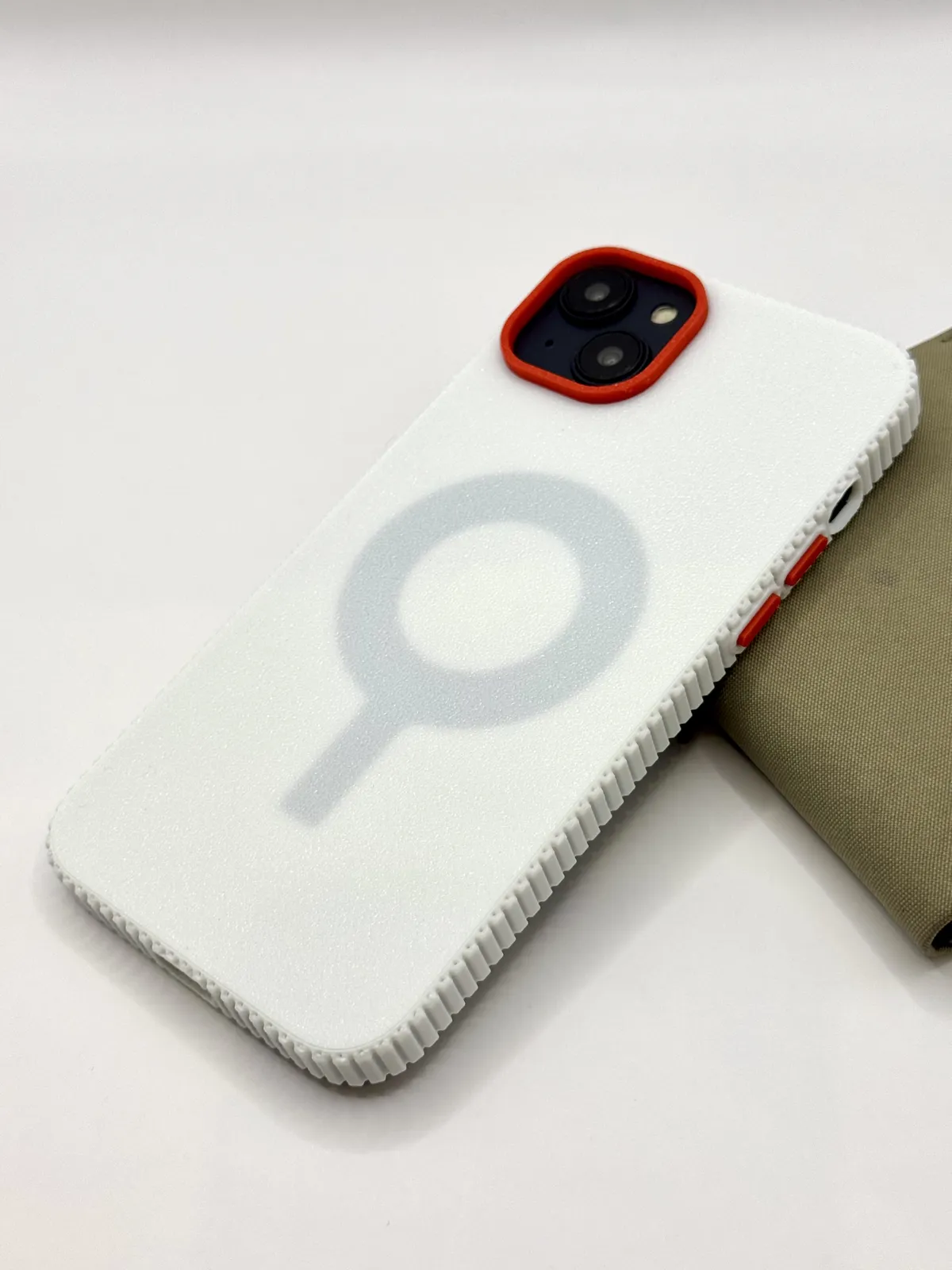 iPhone 14 Plus Zigzag Case, photo 4 of 4 - iPhone 14 Plus Zigzag Case Mobile & Device Accessories