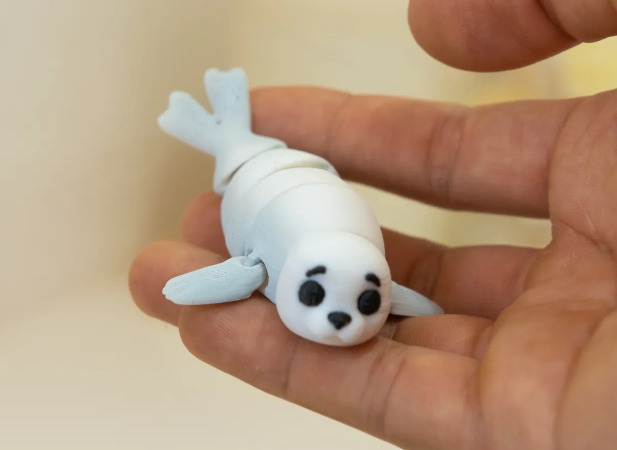 Hansi the seal, Articulated & keychain, photo 4 of 4 - Hansi the seal, Articulated & keychain Keychains