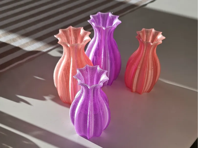 Small vase 90mm height