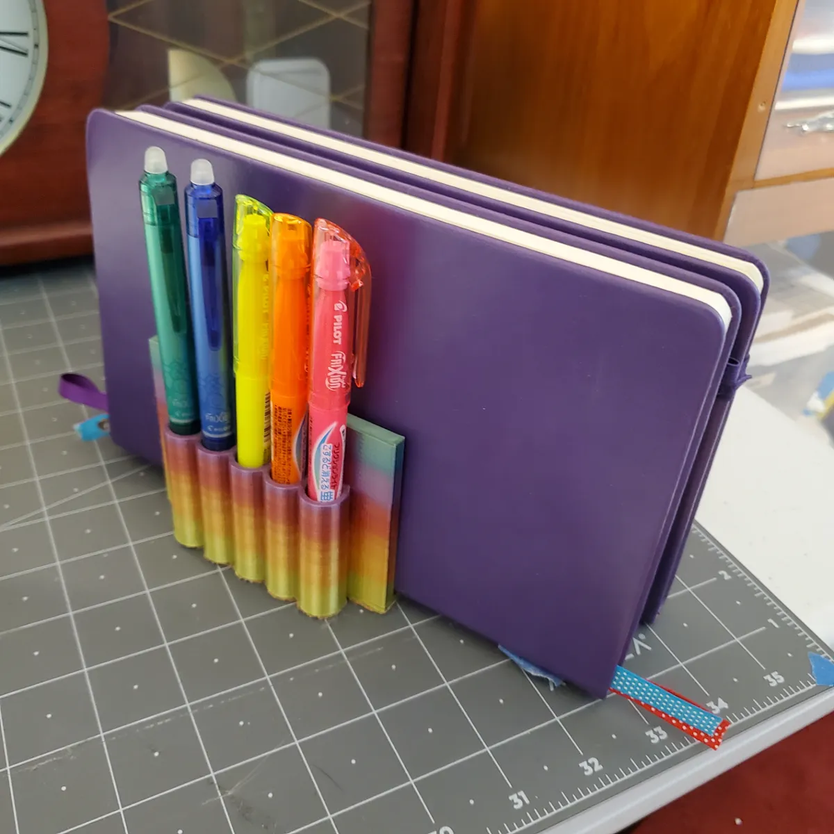Journals and Pens holder, photo 4 of 4 - Journals and Pens holder Desk & Office