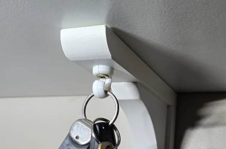 Keys Hook - Home Accents, in stock in India