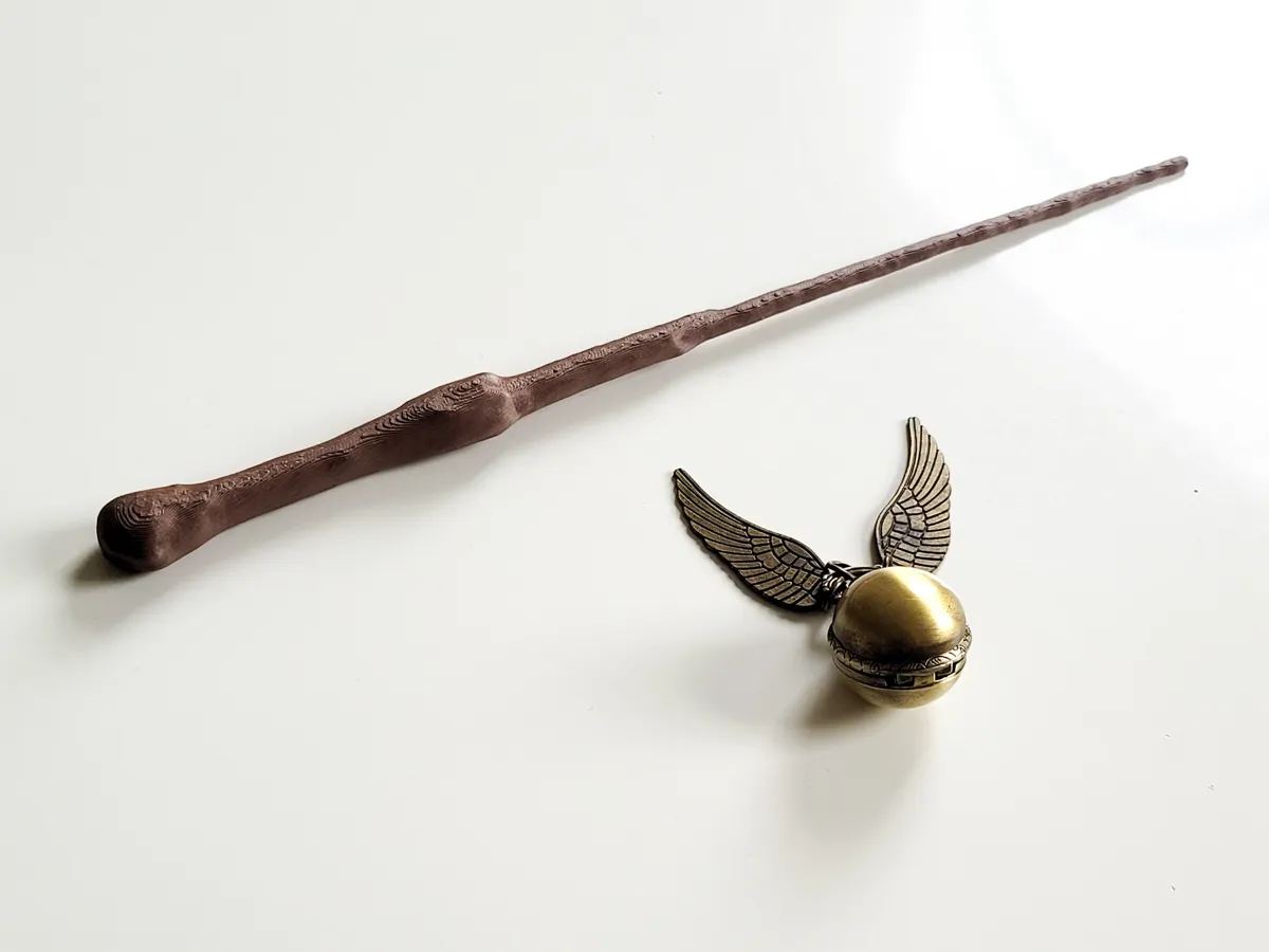 Harry Potter Wand, photo 3 of 4 - Harry Potter Wand Props & Cosplay