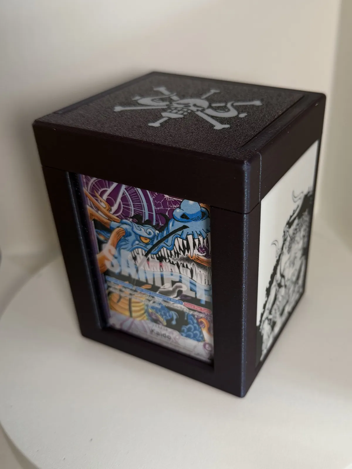 Kaido Deck Box with Dice Tray - One Piece TCG, photo 4 of 4 - Kaido Deck Box with Dice Tray - One Piece TCG Toys & Games