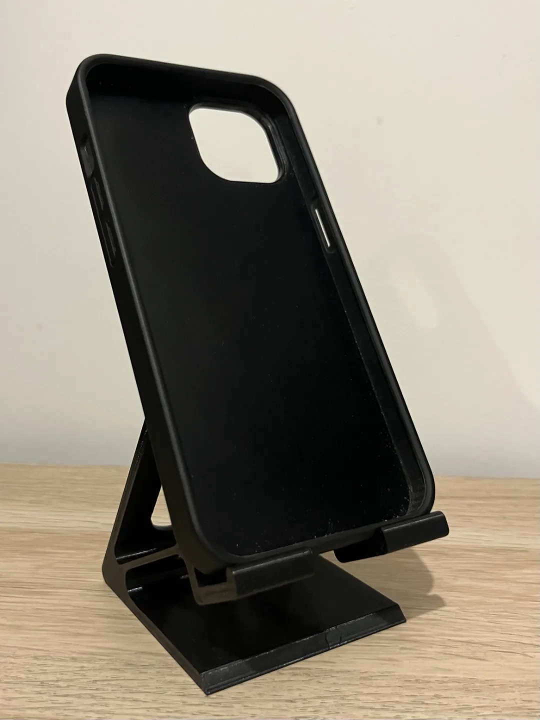 Ultra strong phone stand, photo 3 of 4 - Ultra strong phone stand Mobile & Device Accessories