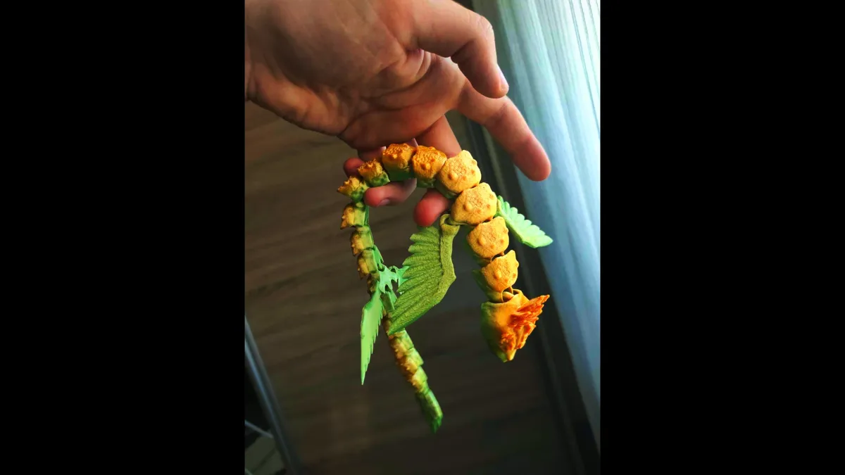 Quetzalcoatl, articulated flying serpent, photo 2 of 4 - Quetzalcoatl, articulated flying serpent Fidget & Sensory Toys