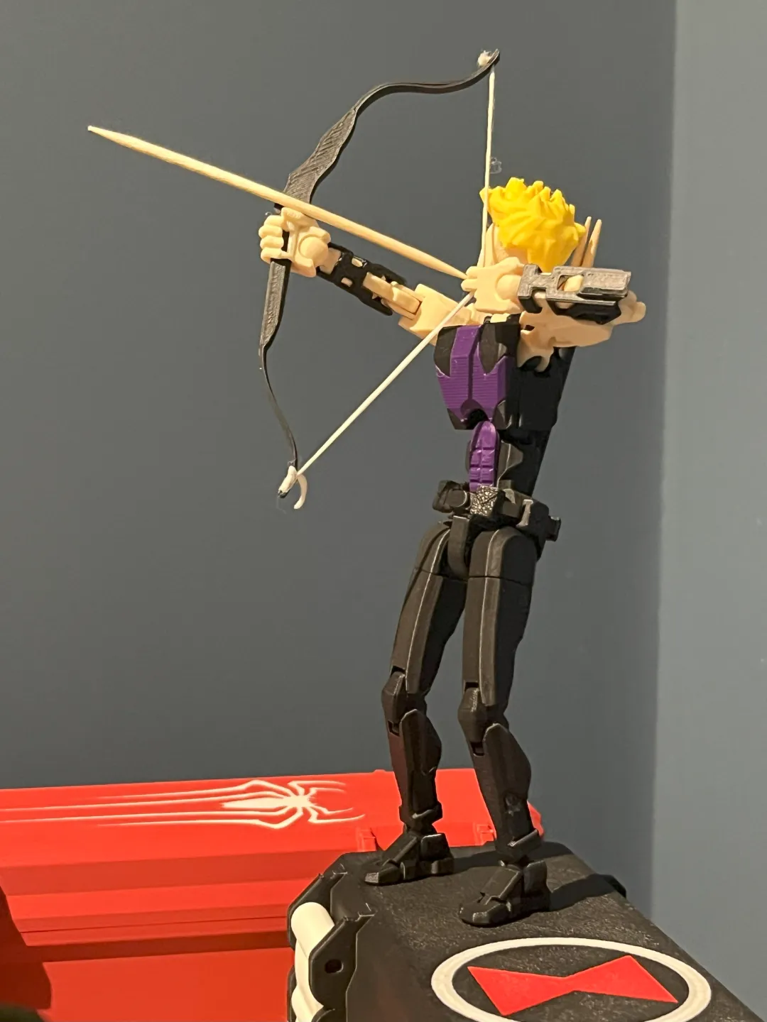 Dummy 13 - Hawkeye Costume, photo 3 of 4 - Dummy 13 - Hawkeye Costume Toys & Games