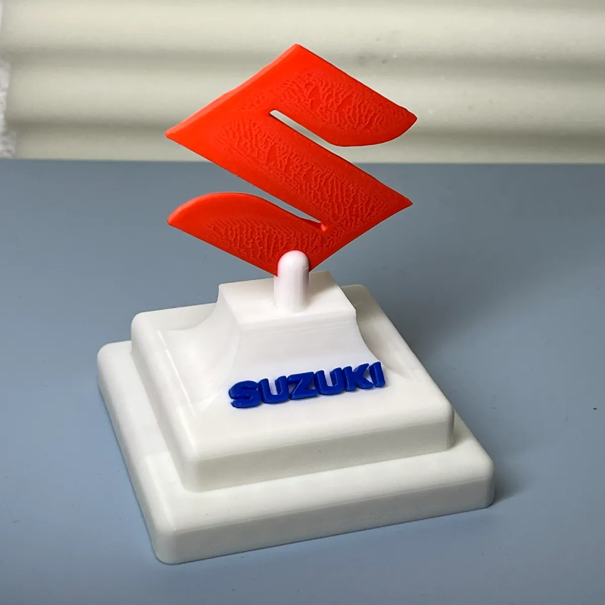 Logo Suzuki, photo 4 of 4 - Logo Suzuki Art
