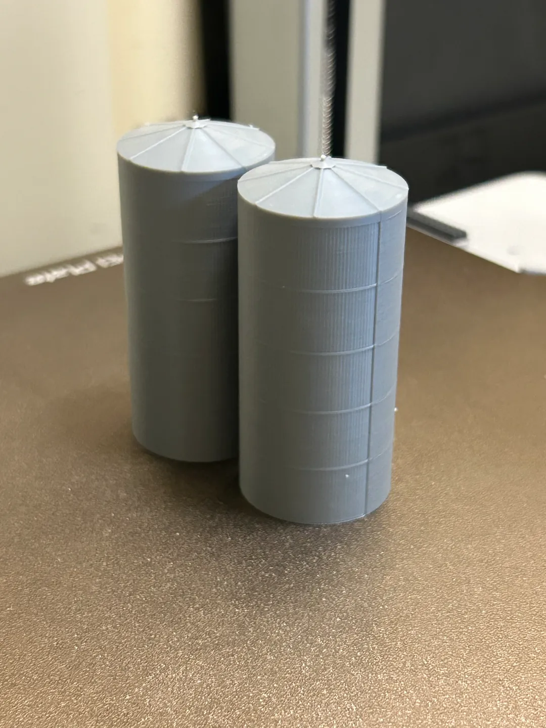 HO Scale Corrugated Vertical Silo