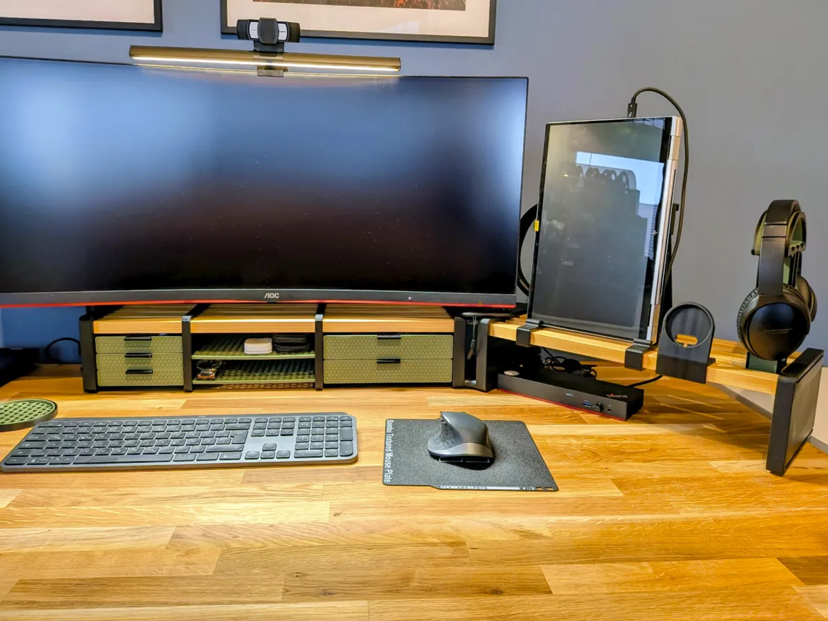 Modular Desk Shelf with Notebook Stand