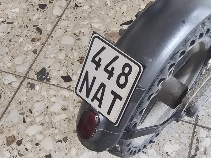 License plate frame