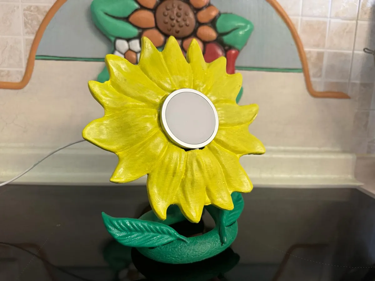 Sunflower MagSafe iPhone Stand, photo 2 of 3 - Sunflower MagSafe iPhone Stand Household
