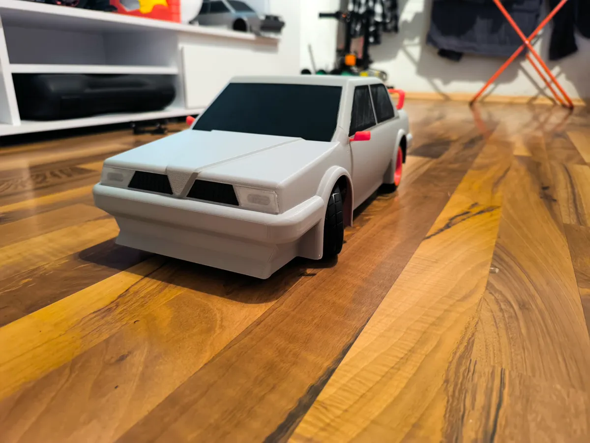 CAR 4x4 (ALFA ROMEO 155), photo 3 of 4 - CAR 4x4 (ALFA ROMEO 155) Hobby & DIY