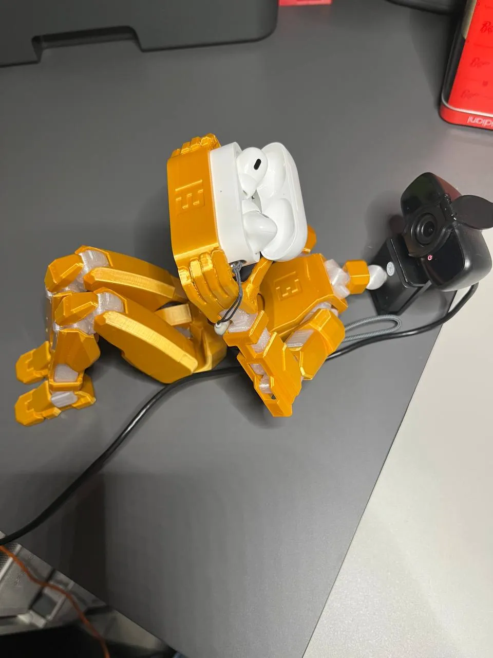 Airpods hand stand for Dummy 13 256% scaled, photo 2 of 4 - Airpods hand stand for Dummy 13 256% scaled Hobby & DIY