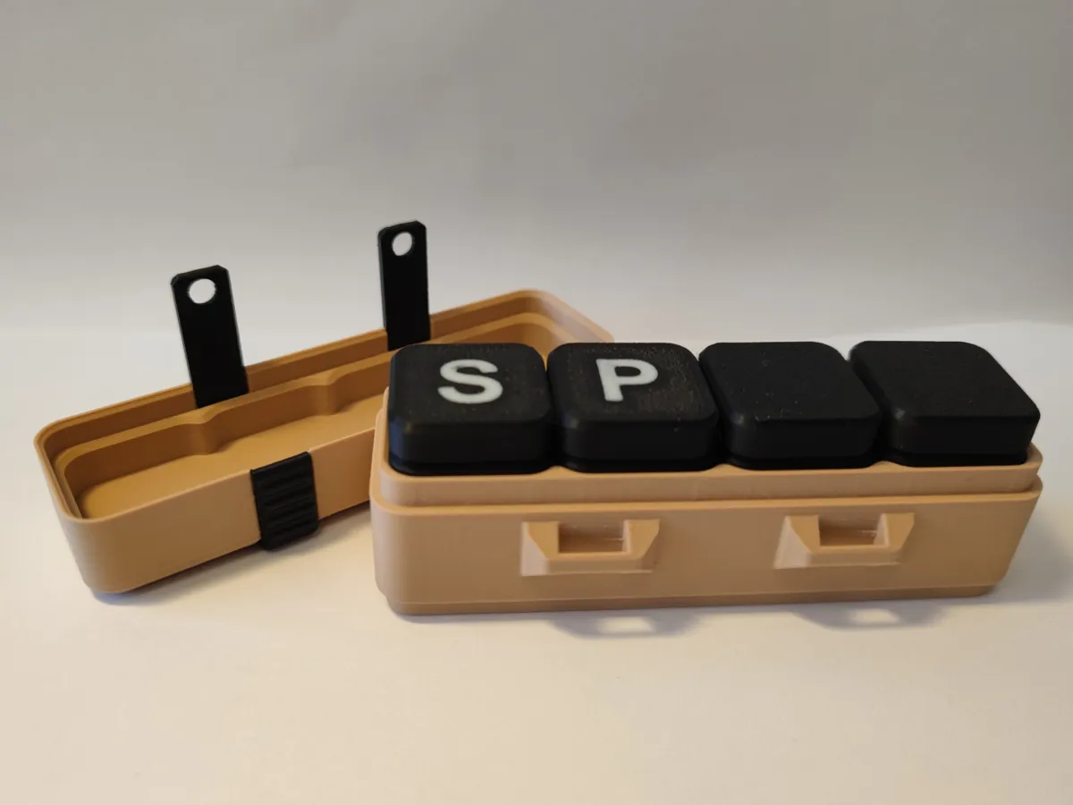 Travel / Camping Spice rack with containers, photo 3 of 4 - Travel / Camping Spice rack with containers Tools