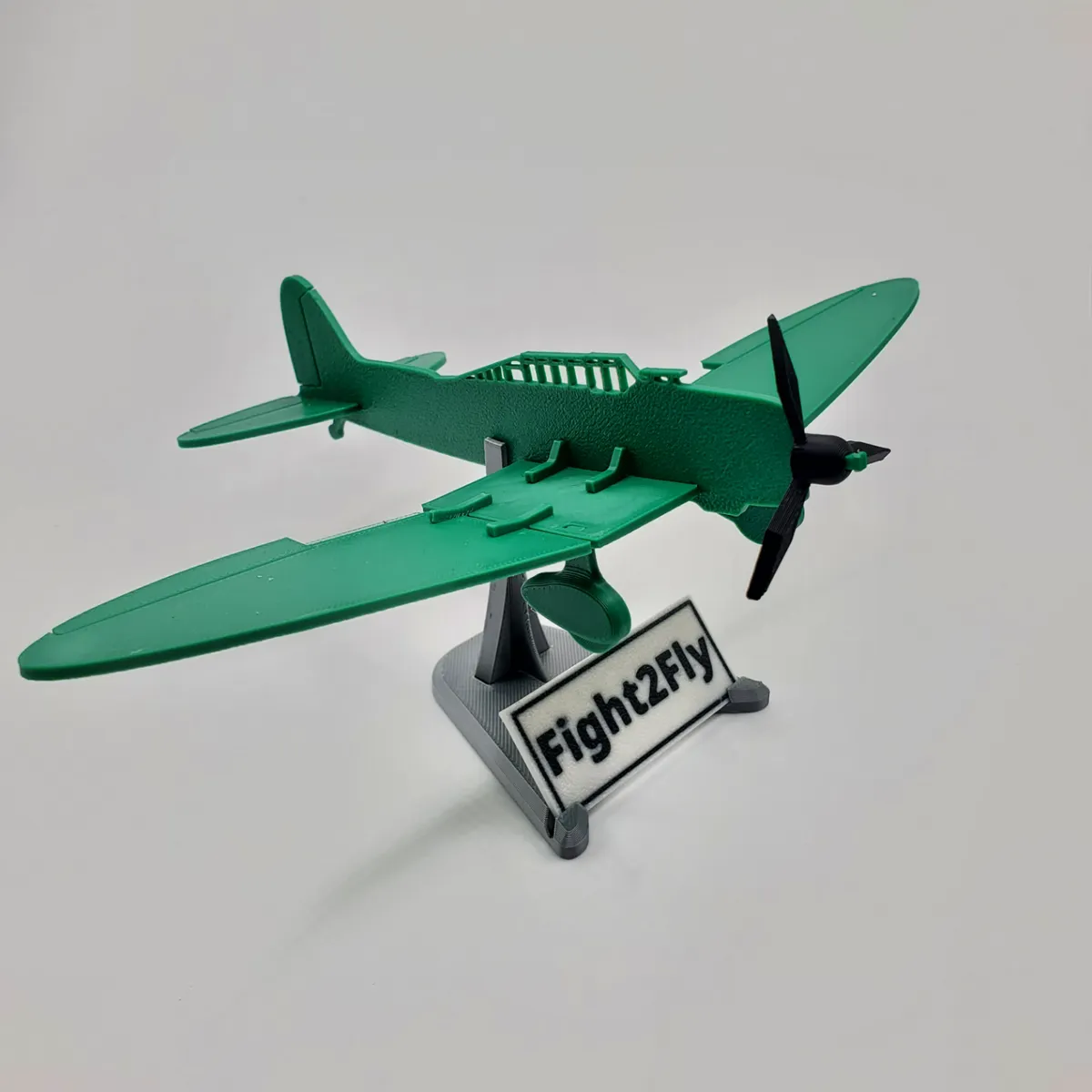 Aichi D3A Val WWII Japanese Dive Bomber Model Kit, photo 3 of 4 - Aichi D3A Val WWII Japanese Dive Bomber Model Kit Hobby & DIY