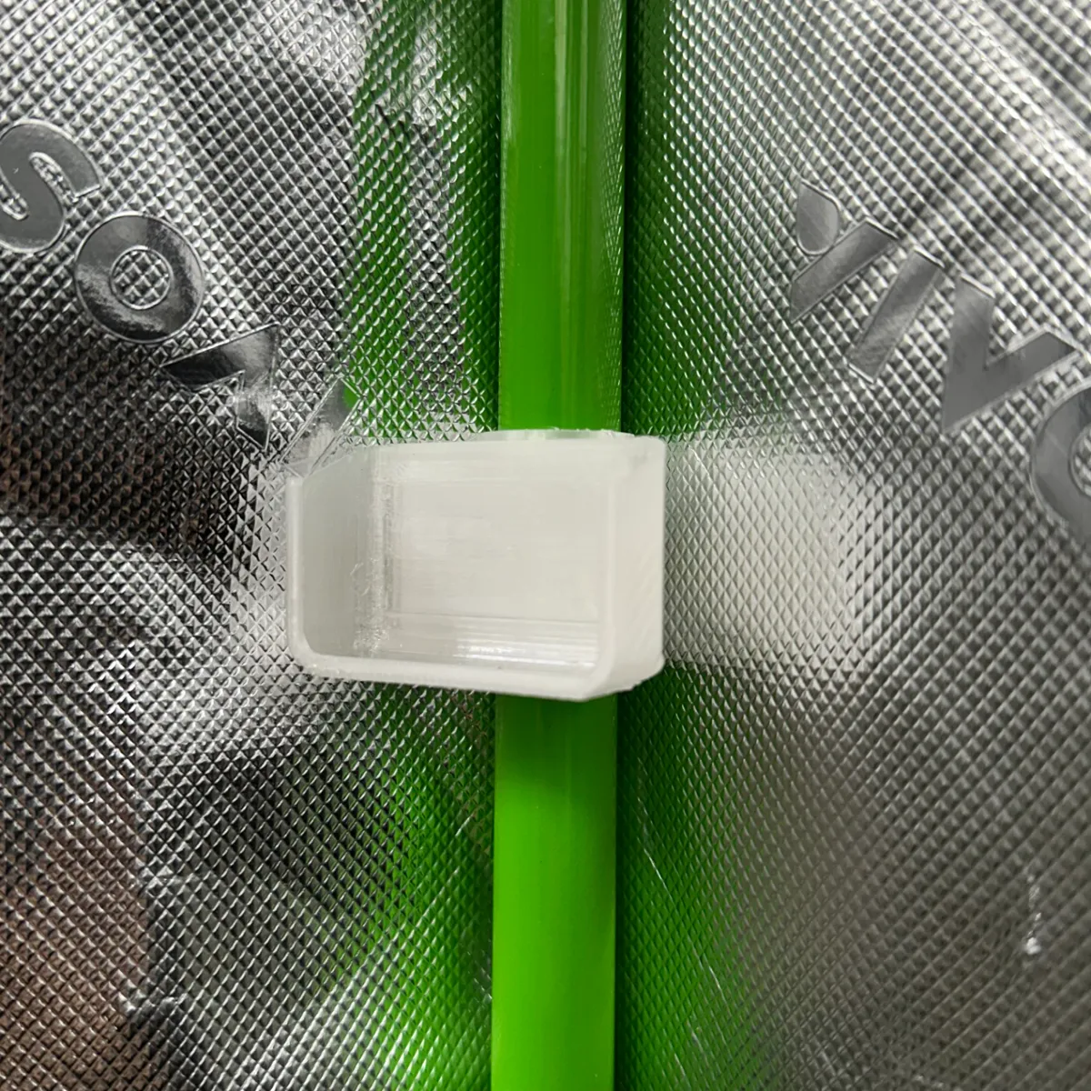 Xiaomi Thermometer Mount For Vivosun Grow Tent, photo 3 of 3 - Xiaomi Thermometer Mount For Vivosun Grow Tent Garden & Outdoor