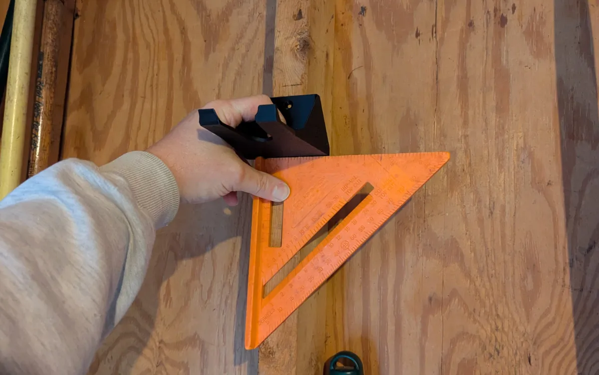 Ego String Trimmer Weed Eater Wall Mount, photo 3 of 4 - Ego String Trimmer Weed Eater Wall Mount Bath & Personal Care