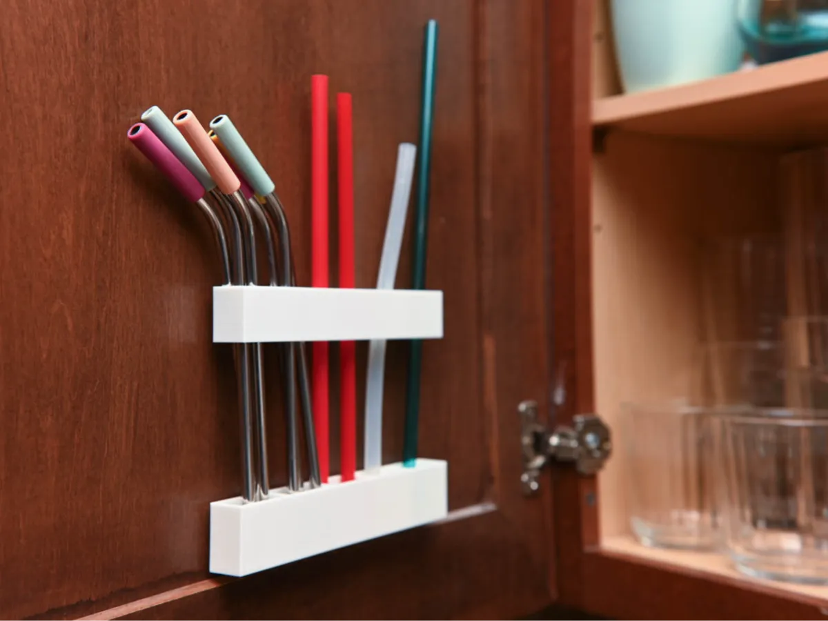 Straw Holder for Cabinet Door