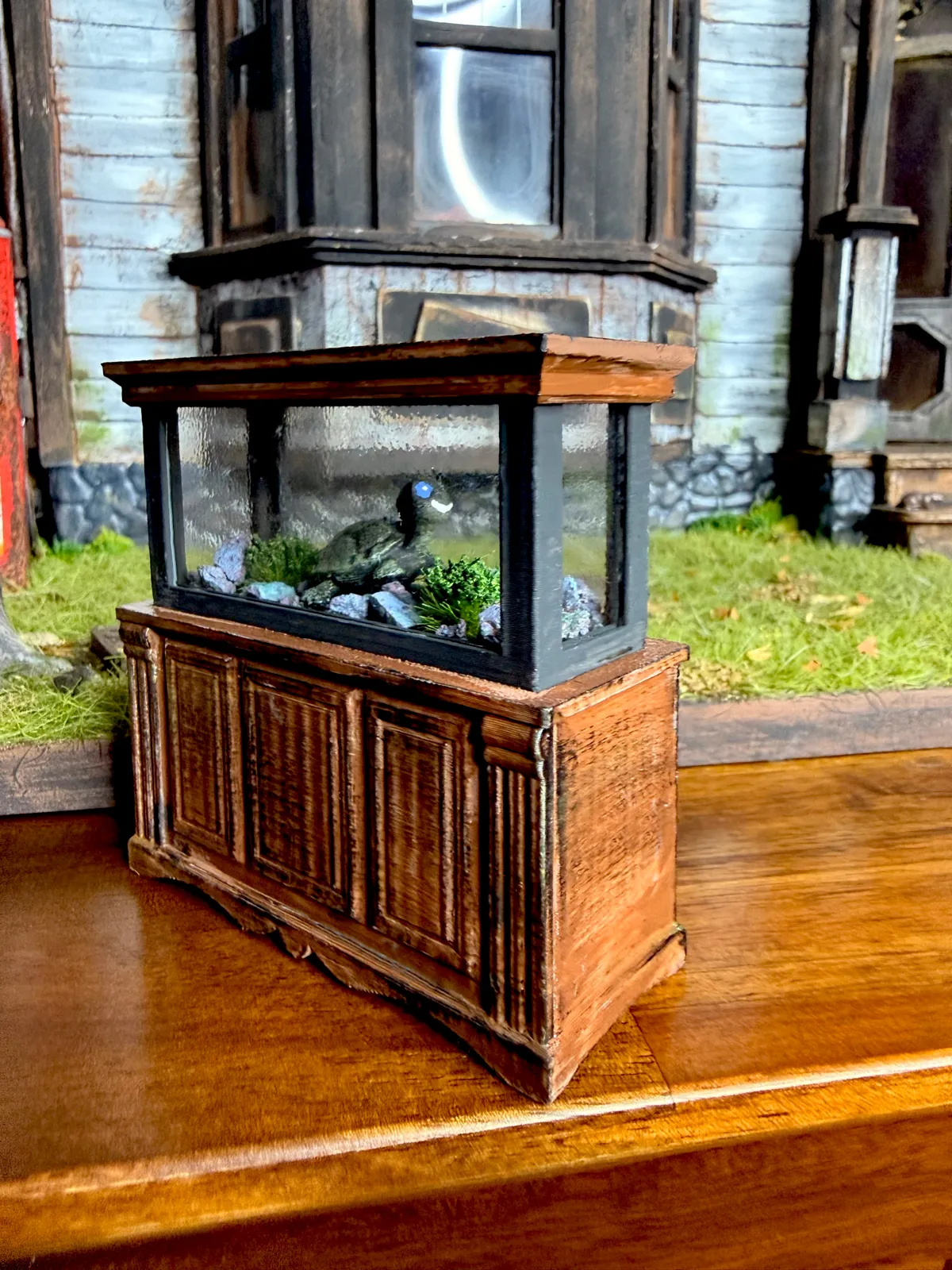 1:12 Scale Miniature Aquarium / Terrarium w/ Stand, photo 3 of 4 - 1:12 Scale Miniature Aquarium / Terrarium w/ Stand Pets