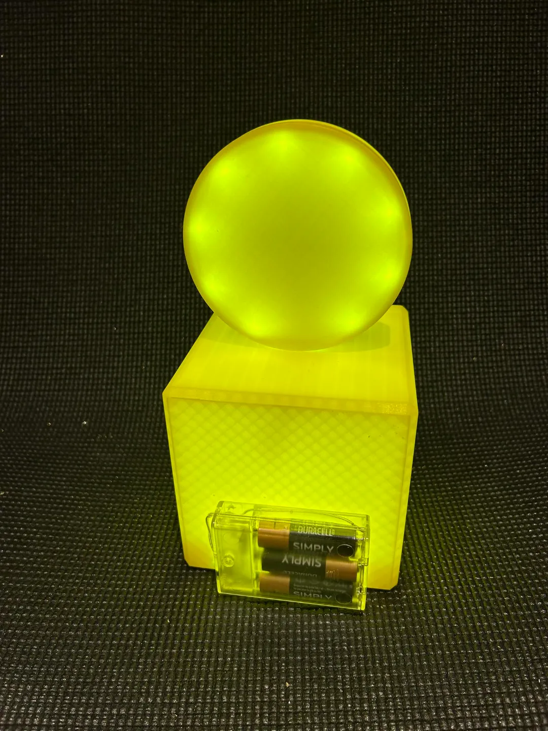 Mario Coin Lamp, photo 4 of 4 - Mario Coin Lamp Art